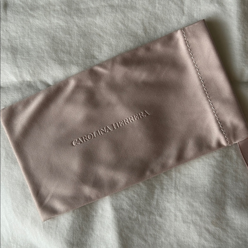 CAROLINA HERRERA EYEGLASS BAG